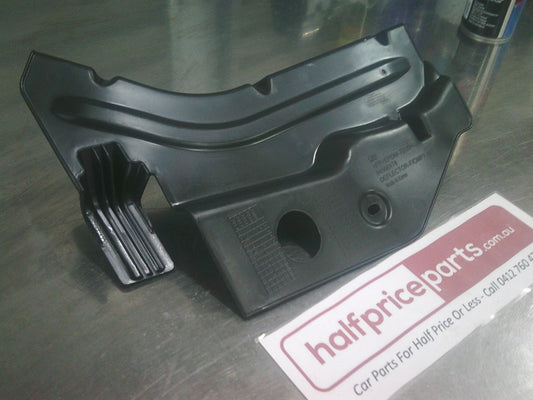 Holden JH Cruze Genuine Front Compartment Air Deflector New Part
