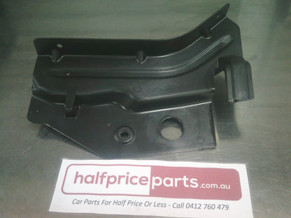 Holden JH Cruze Genuine Front Compartment Air Deflector New Part