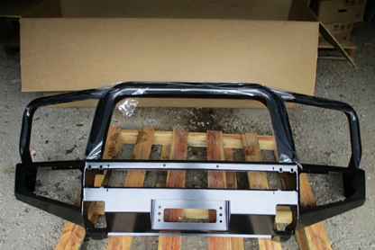 Toyota Landcruiser 70 Series Workmate Genuine Replacement Winch Bull Bar New Part