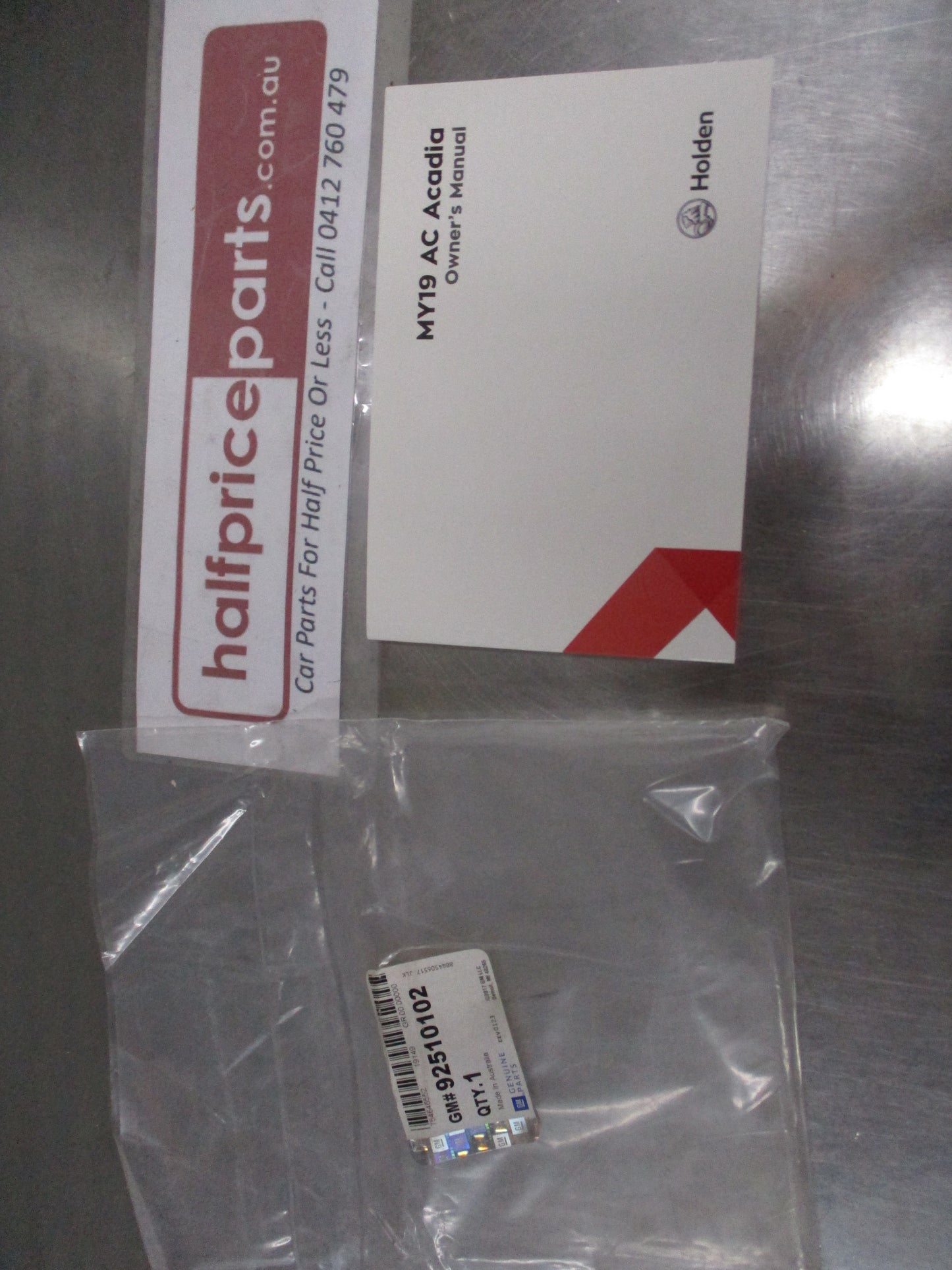 Holden Acadia Genuine Owners Manual New Part