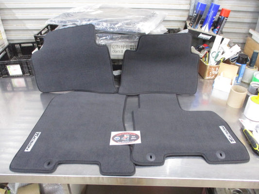 Hyundai Tucson Genuine Tailored Carpet Mat Set 4 Front And Rear New Part