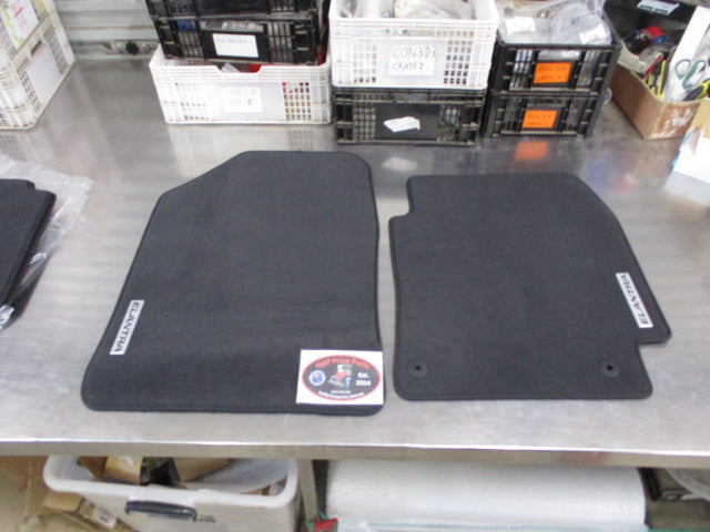 Hyundai Elantra Genuine Set of 4 Carpet Floor Mats Set New Part