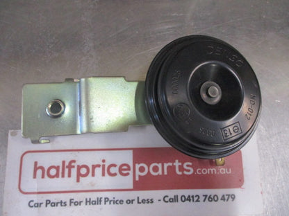 Ford LR Focus/SW Cougar/Mondeo Genuine Horn And Bracket Alarm System New Part