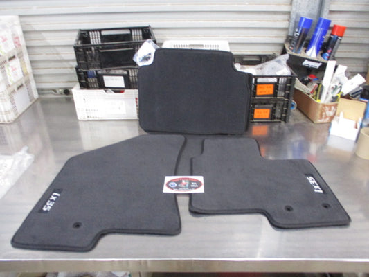 Hyundai IX35 Genuine Set Of 4 Carpet Mat Set (Black) New Part
