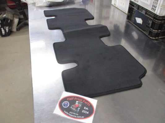 Hyundai Tucson/Santa Fe Genuine 3rd Row Carpet Floor Mat New Part