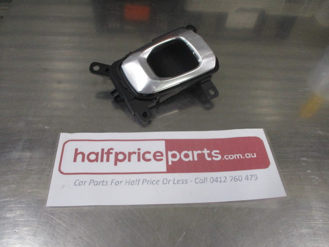 Kia Sorento Genuine Right Hand Front Inner Door Handle New Part