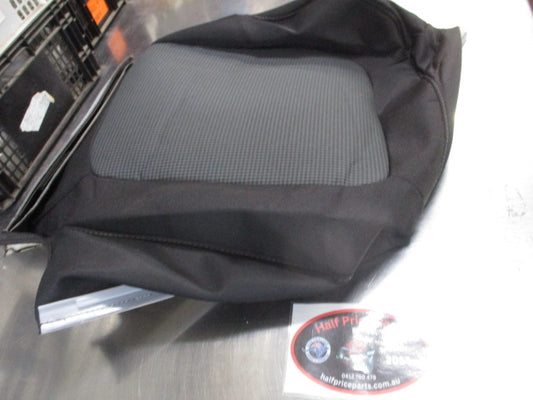 Hyundai i20 Genuine Left Hand Front Seat Base Cushion Cover Cloth New Part
