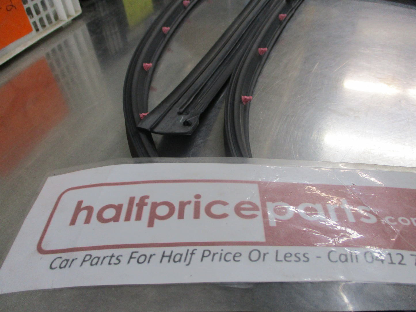 Holden Trax Genuine Passenger Rear Door Weather Strip Seal New Part