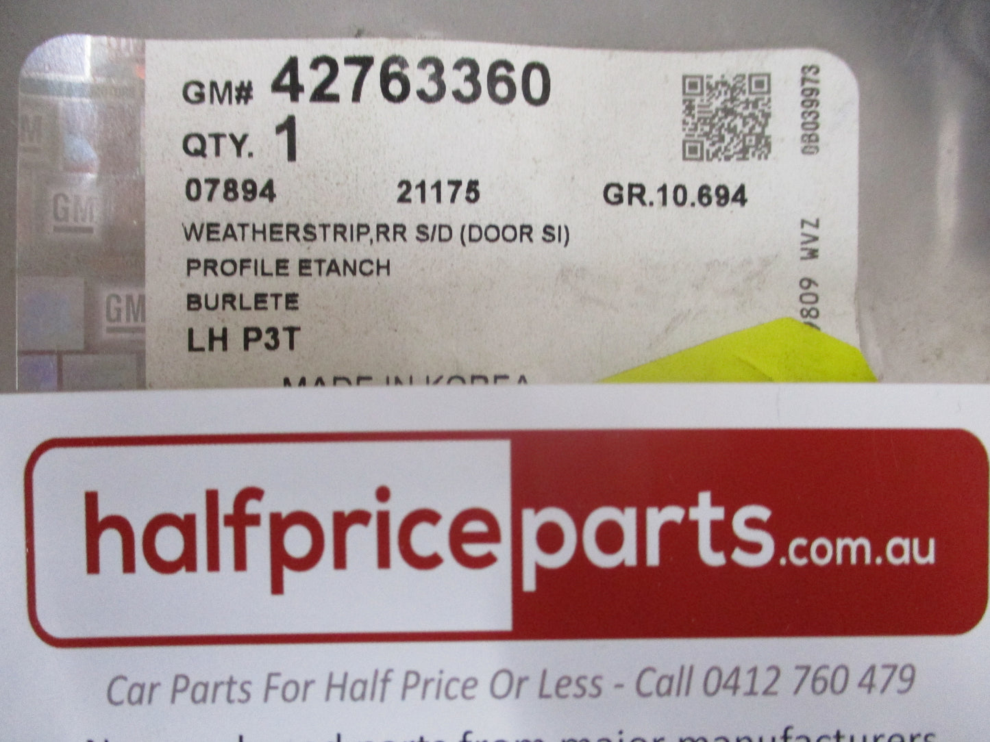 Holden Trax Genuine Passenger Rear Door Weather Strip Seal New Part