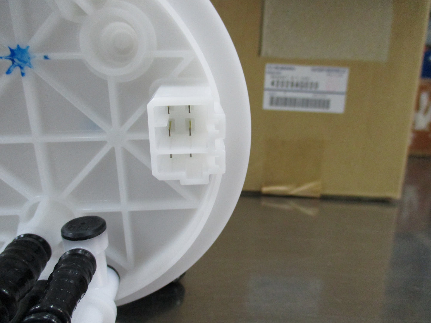 Subaru Liberty Genuine Fuel Pump Recall Kit New Part.