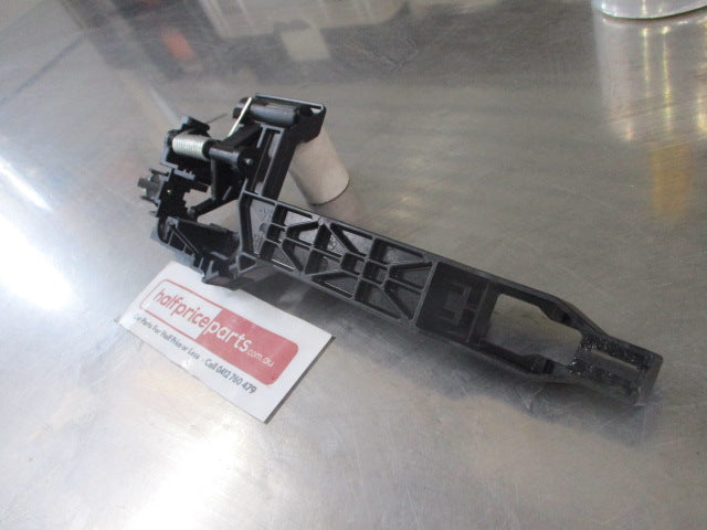 Kia Carnival Genuine Passenger Rear Door Base Handle Assembly New Part