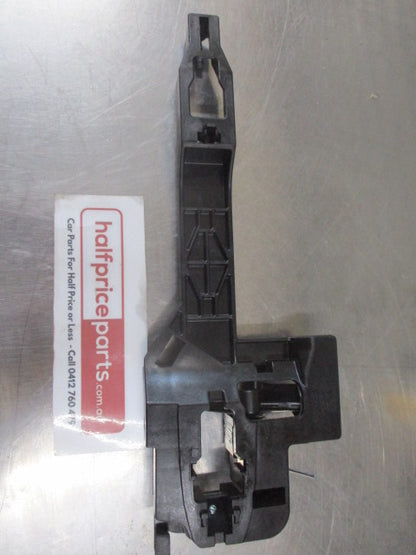 Kia Carnival Genuine Passenger Rear Door Base Handle Assembly New Part