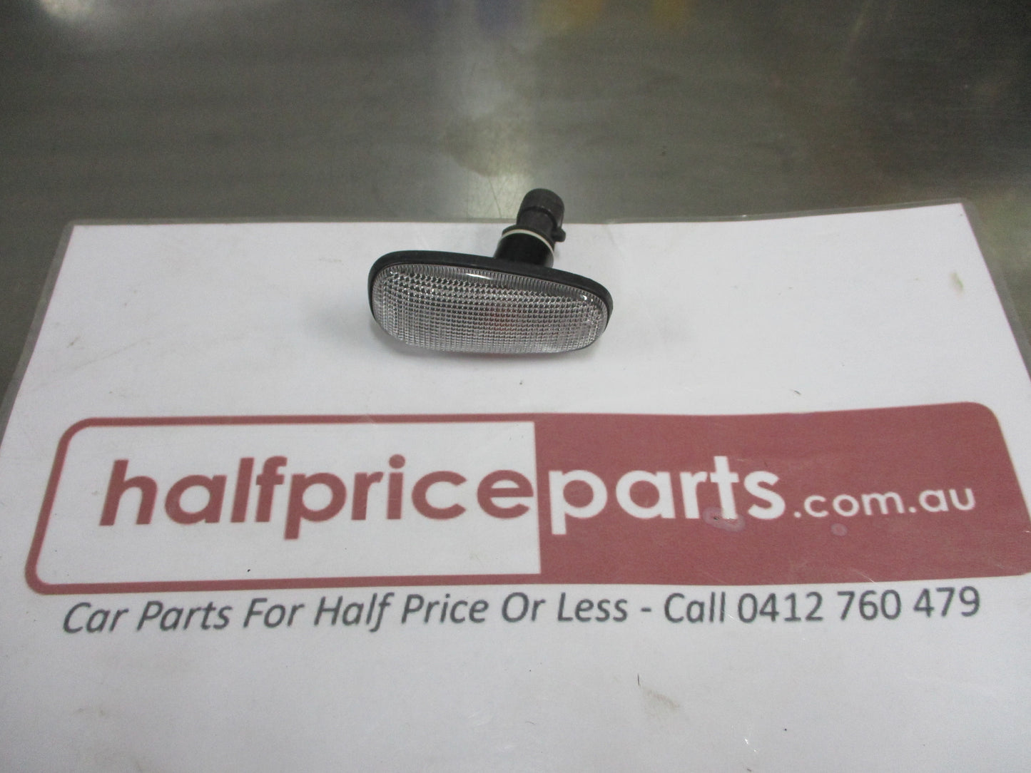 Holden Astra G Genuine Side Guard Indicator New Part