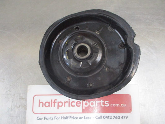 Peugeot 2008/Citroen C3 III/C4 Genuine Front Strut Mount Top New Part