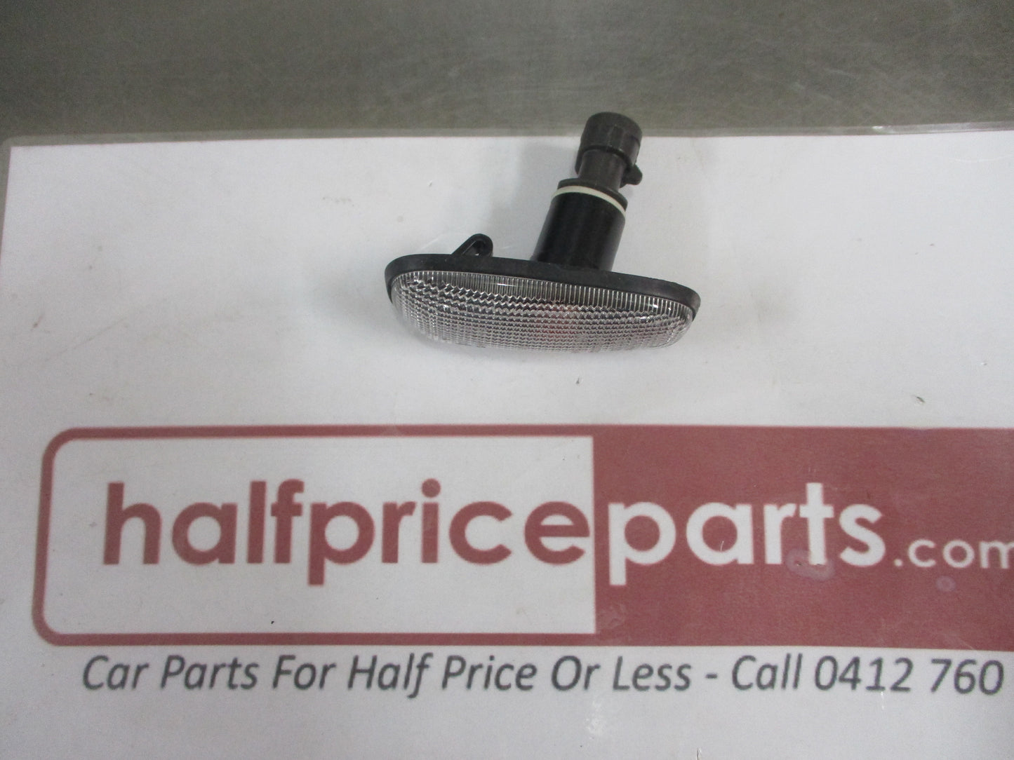 Holden Astra G Genuine Side Guard Indicator New Part