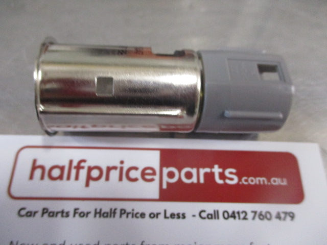 Ford  Genuine 12 Volt Power Outlet List Below In Description New Part