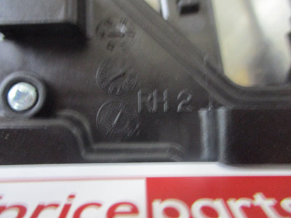 Hyundai Santa Fe Genuine Right Hand Rear Door Latch Assembly New Part