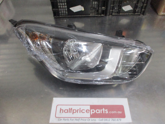 Hyundai I20 PB Genuine Right Hand Head Light (Drivers) New Part