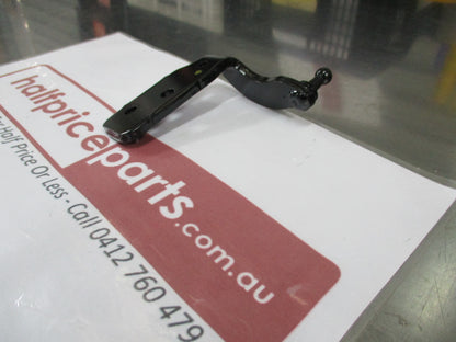 Land Rover Discovery Genuine Support/Gas Strut Link (Mount) New Part