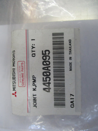 Mitsubishi Triton Genuine Power Steering Oil Pump Suction Joint New Part