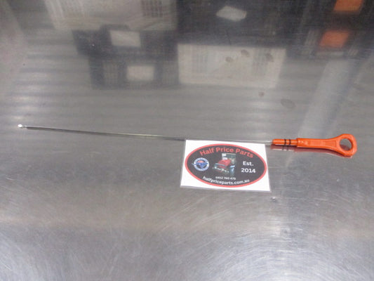 Hyundai Sonata YF Genuine Engine Oil Level Dip Stick New Part