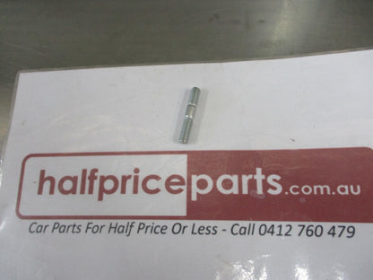 Holden  Captiva/Cruze/Lacetti/Nubira/Epica  Genuine Exhaust Manifold Stud New Part