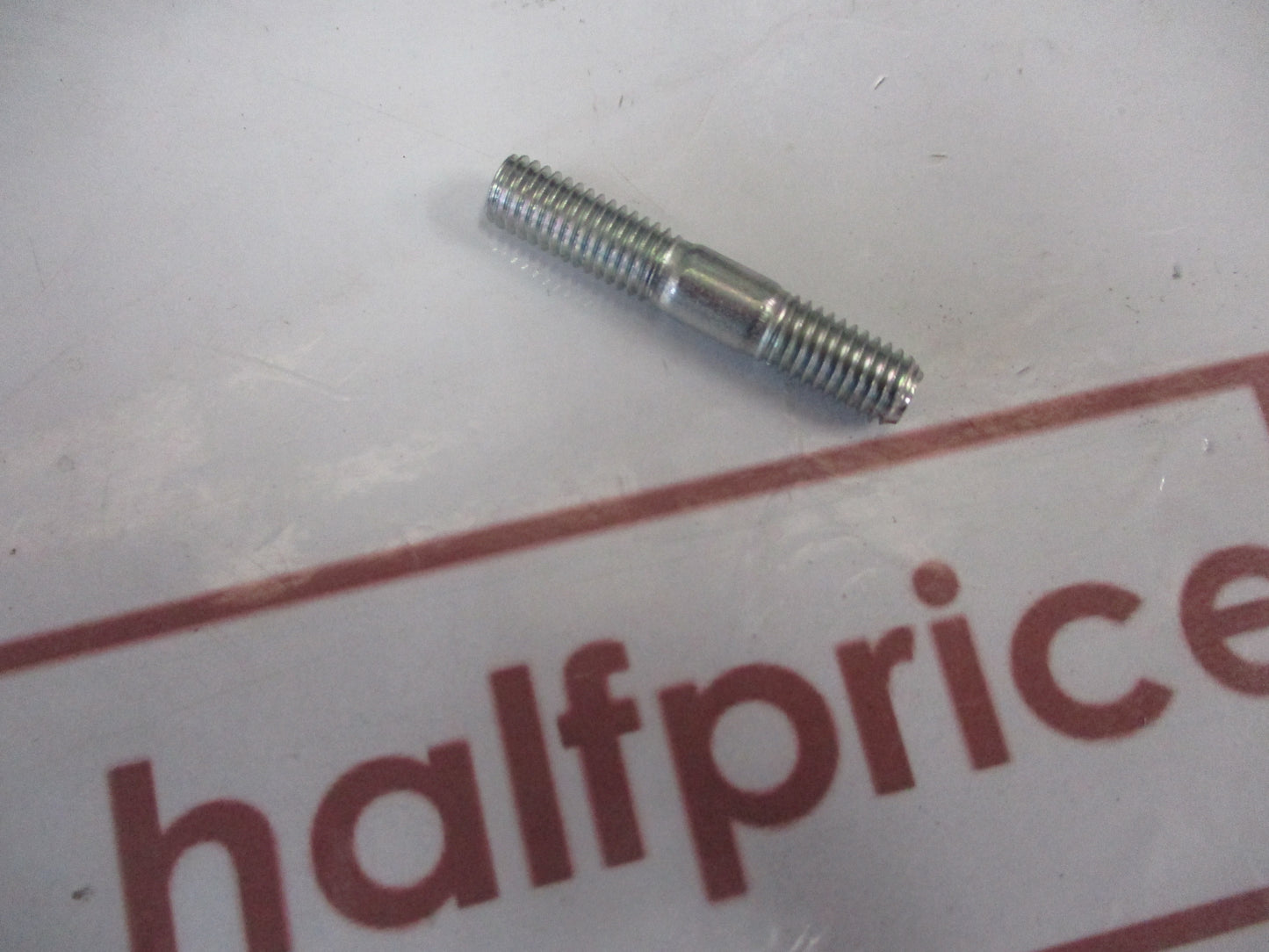 Holden  Captiva/Cruze/Lacetti/Nubira/Epica  Genuine Exhaust Manifold Stud New Part