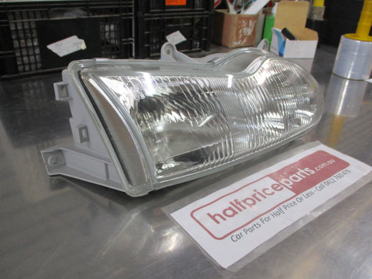 Hyundai Sonata Genuine Right Hand Headlight (Drivers) New Part