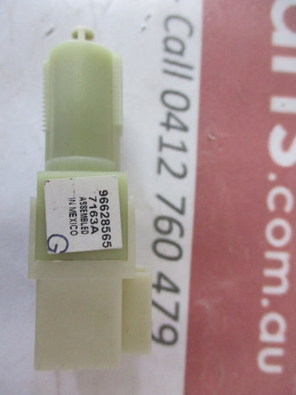 Holden Captiva/Epica Genuine Brake Light Switch New Part