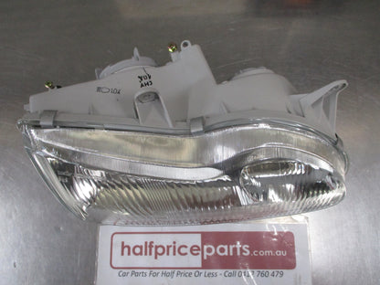 Hyundai Sonata Genuine Right Hand Headlight (Drivers) New Part