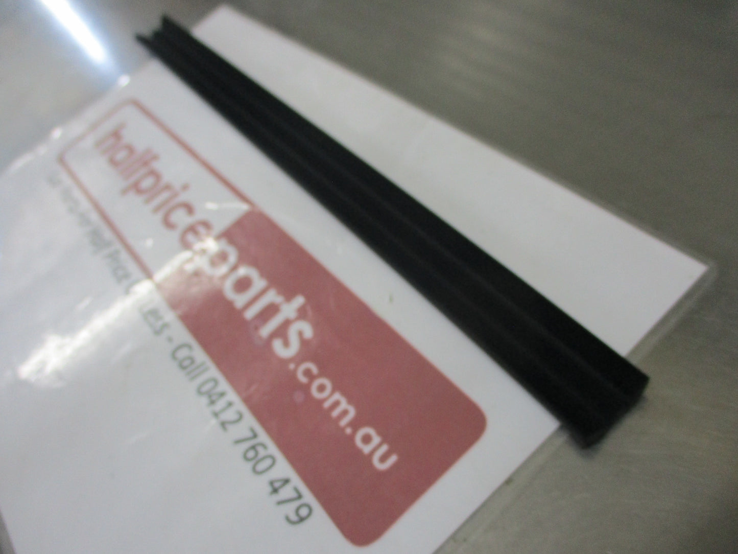 Toyota Front Door Glass Lower 1/4 Glass Run New Part