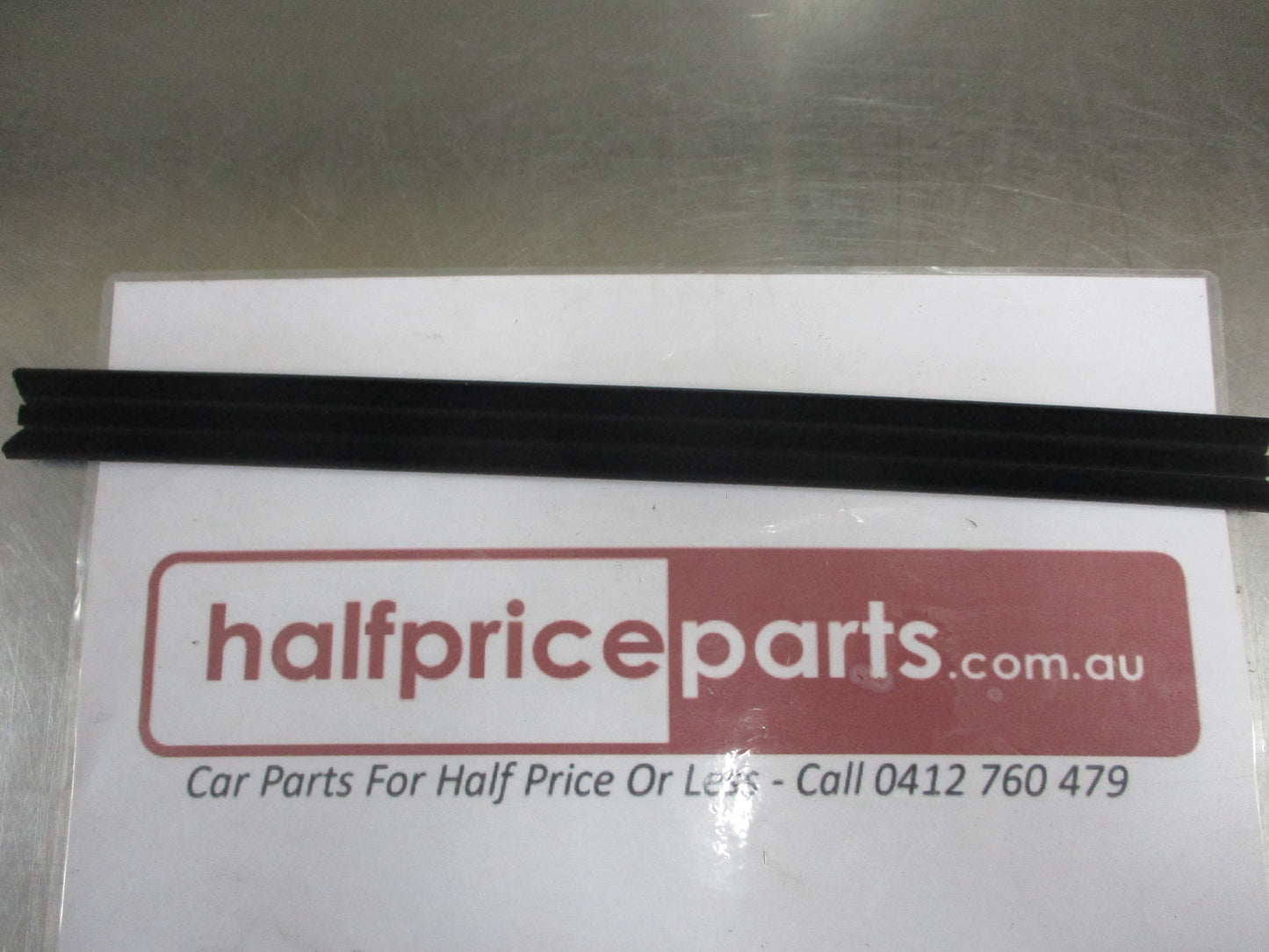 Toyota Front Door Glass Lower 1/4 Glass Run New Part