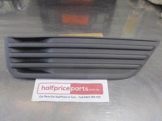 Ford Focus Genuine Right Hand Front Fog Light Lower Trim Panel New Part