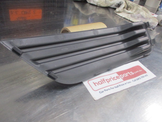 Ford Focus Genuine Right Hand Front Fog Light Lower Trim Panel New Part