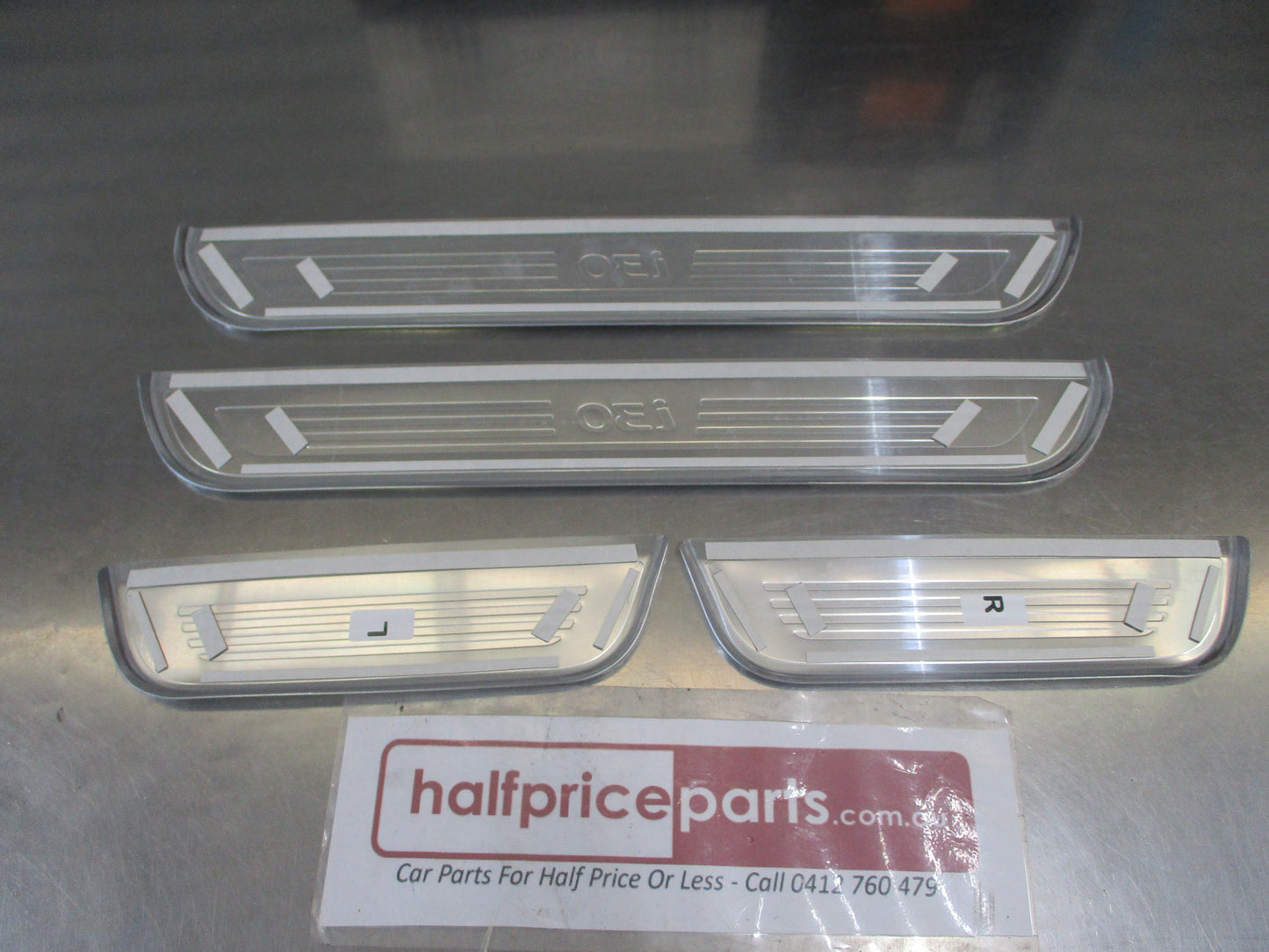 Hyundai i30 GD Genuine Stainless Steel Door Entry Guard Scuff Plate New Part