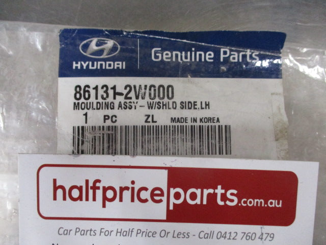 Hyundai Santa Fe Genuine Left Hand Front Side Windscreen Moulding New Part