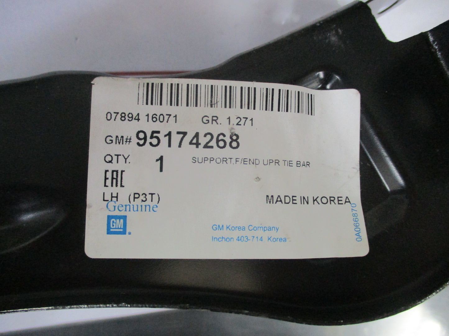 Holden Trax Genuine Left Hand Outer Support New Part