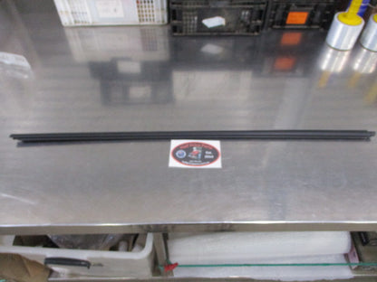 Hyundai I20 Genuine Left Hand Front Door Weather Strip New Part