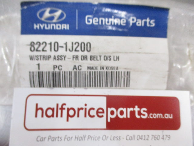 Hyundai I20 Genuine Left Hand Front Door Weather Strip New Part