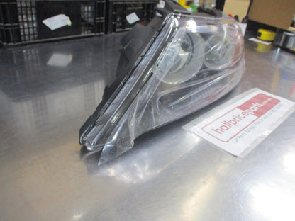 Kia Sorento Genuine Left Hand (Passengers) Side Front Headlight Assembly New Part
