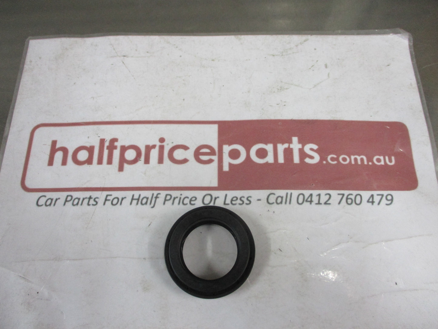 Holden Astra-K Genuine Front Wheel Drive Shaft Differential Seal New Part