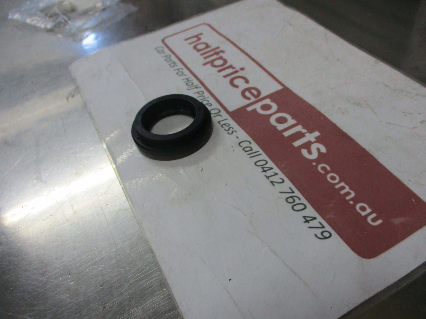 Holden Astra-K Genuine Front Wheel Drive Shaft Differential Seal New Part