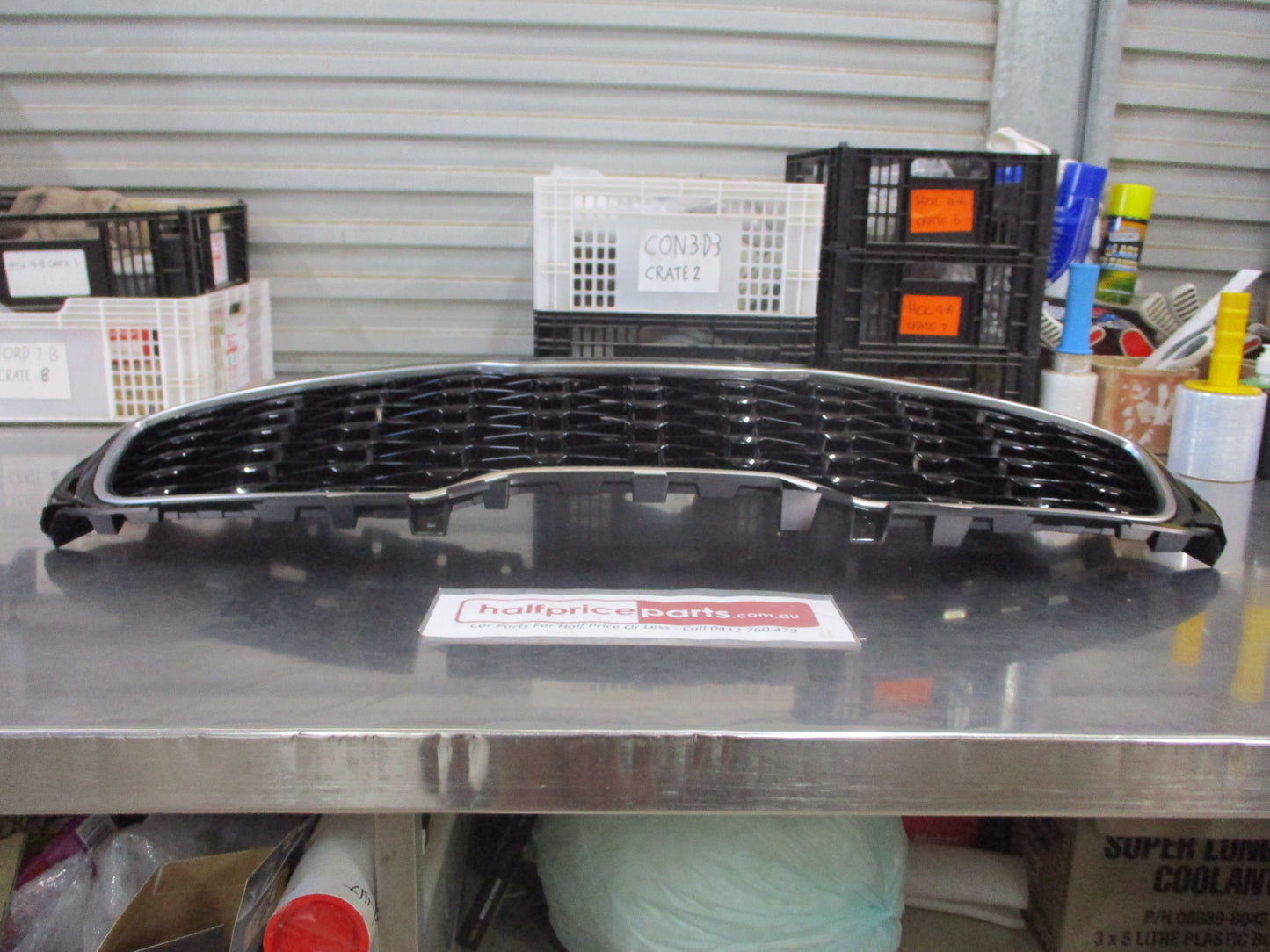 Kia Sportage Genuine Front Radiator Grille (Black And Chrome) New Part