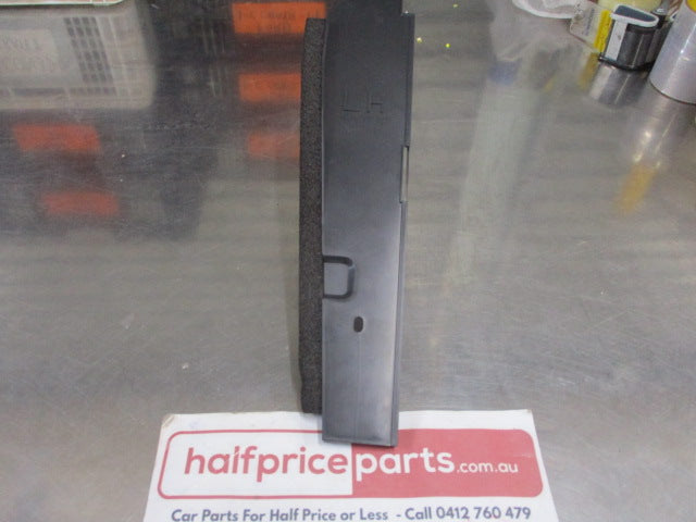 Ford Ranger PJ/PK Genuine Left Hand Front Radiator Seal New Part