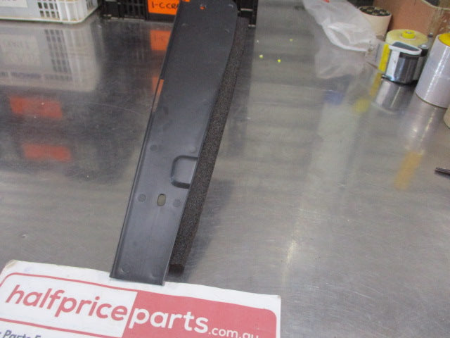 Ford Ranger PJ/PK Genuine Left Hand Front Radiator Seal New Part