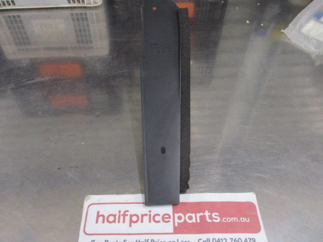 Ford Ranger PJ/PK Genuine Right Hand Front Radiator Seal New Part