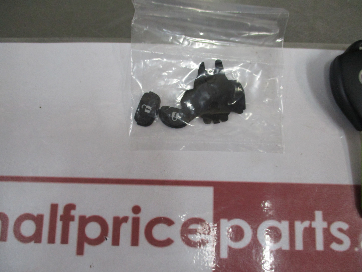 Toyota Yaris/IQ/Urban Cruiser Genuine Remote Housing Set New Part