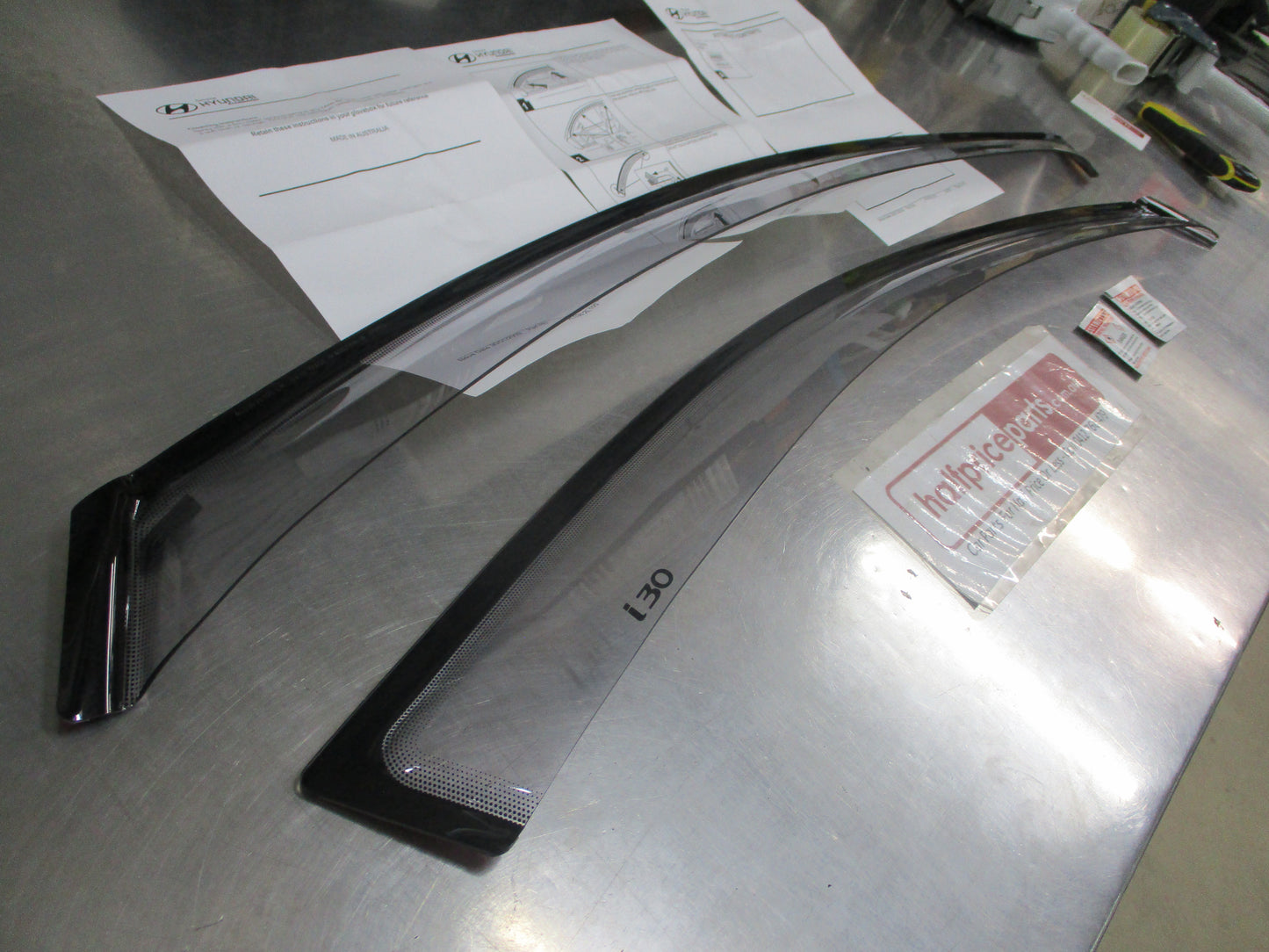 Hyundai i30 Wagon Genuine Front Pair Weathershields New Part