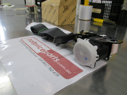 Toyota Hilux/Fortuner Genuine Rear 3 Point Middle Seat Belt New Part