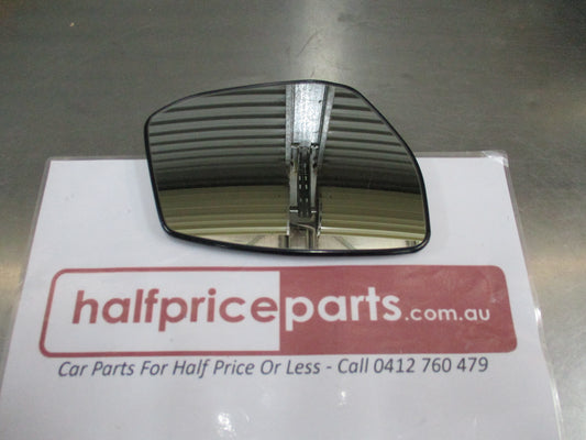 Nissan Altima Genuine Right Hand Side Mirror Glass Replacement New Part